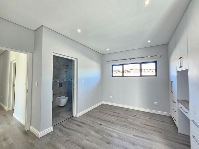 4 Bedroom Property for Sale in Langebaan Country Estate Western Cape